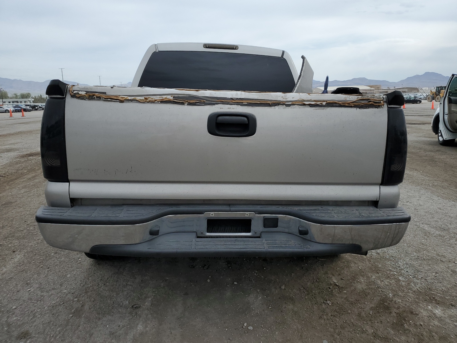 2GTEC13V761263285 2006 GMC New Sierra C1500