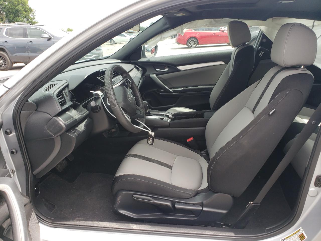 2HGFC4B0XHH303639 2017 Honda Civic Lx