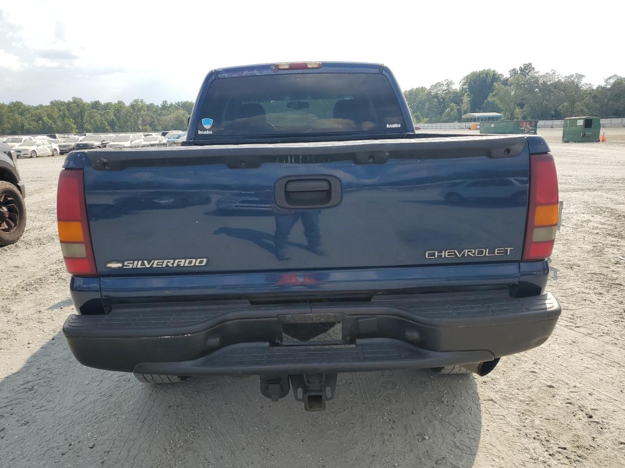 2002 Chevrolet Silverado C2500 Heavy Duty VIN: 1GCHC23112F202873 Lot: 69981734