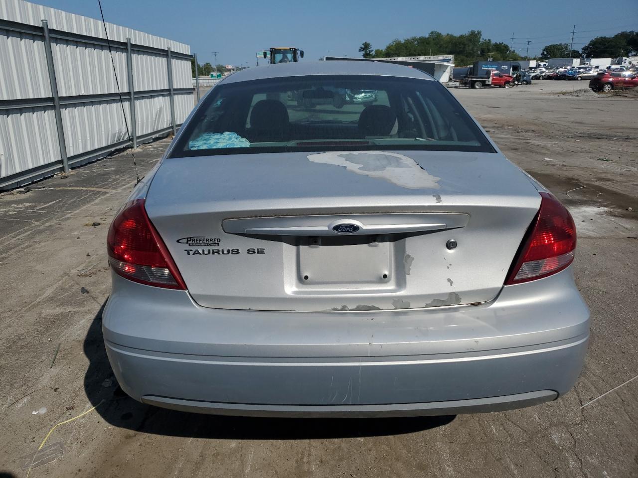 2007 Ford Taurus Se VIN: 1FAFP53U97A192708 Lot: 69023234