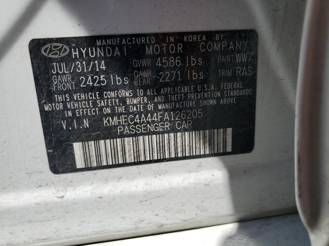 2015 Hyundai Sonata Hybrid VIN: KMHEC4A44FA126205 Lot: 66625254