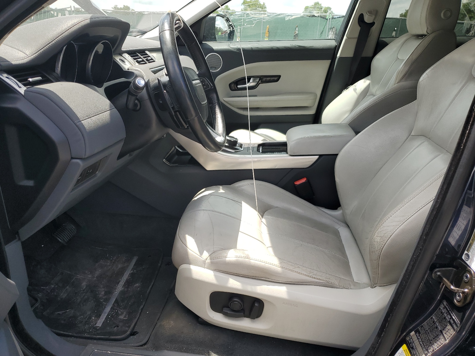 SALVP2BG8HH214523 2017 Land Rover Range Rover Evoque Se