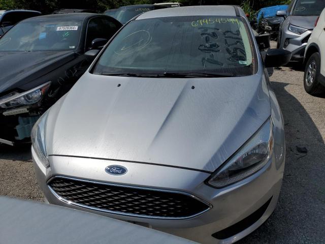 Седаны FORD FOCUS 2016 Серебристый