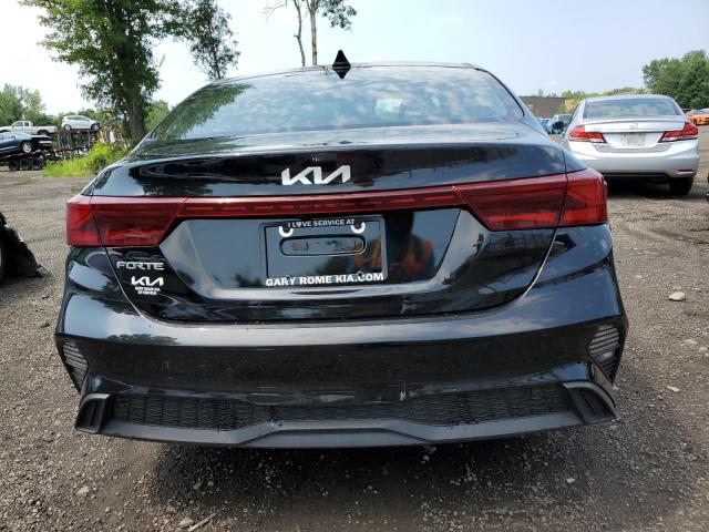 3KPF24AD3PE582187 Kia Forte LX 6