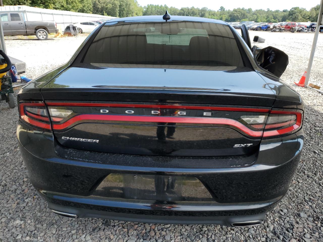 2C3CDXHGXGH323655 2016 Dodge Charger Sxt