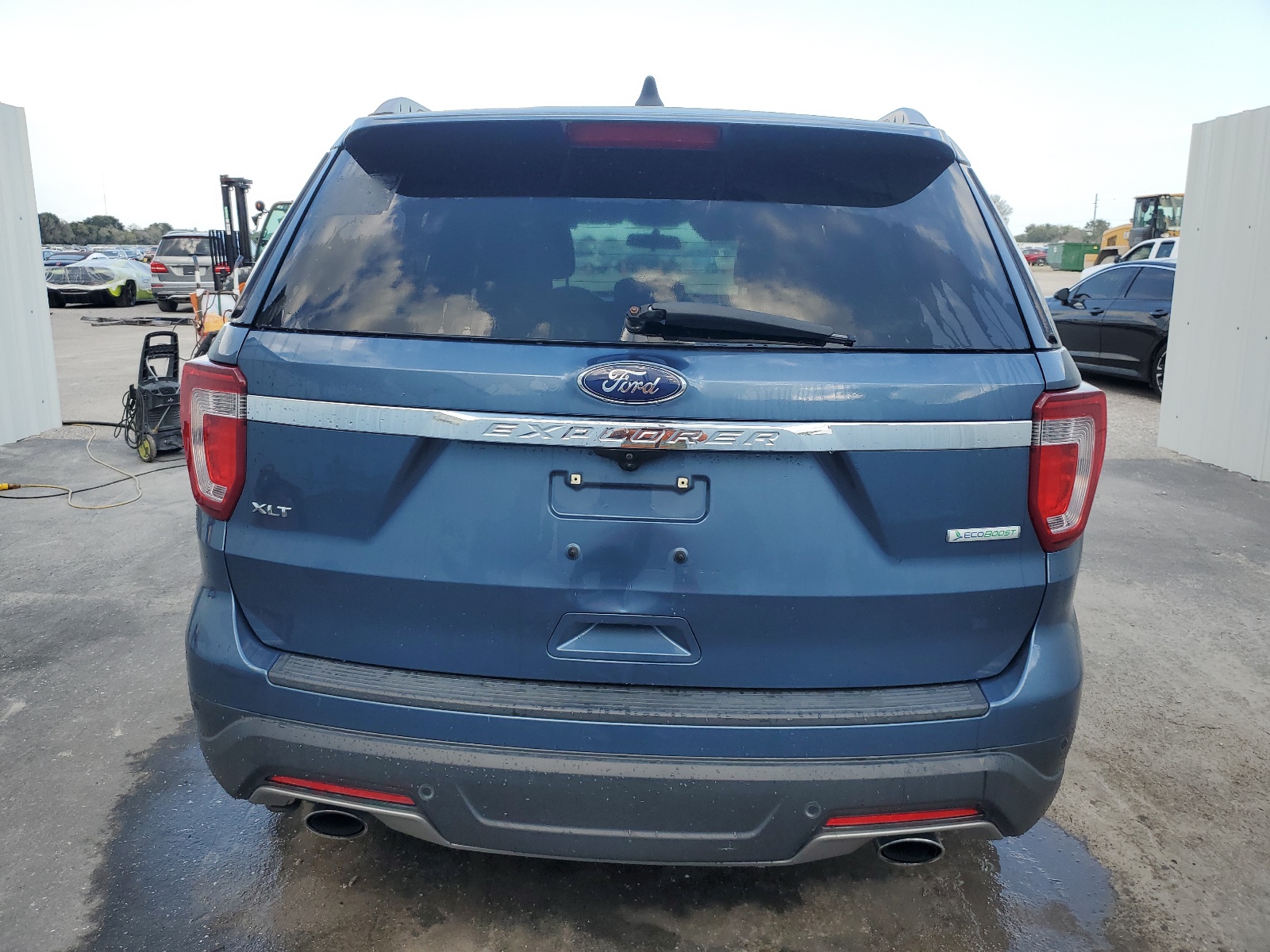 1FM5K7DH1KGB28763 2019 Ford Explorer Xlt