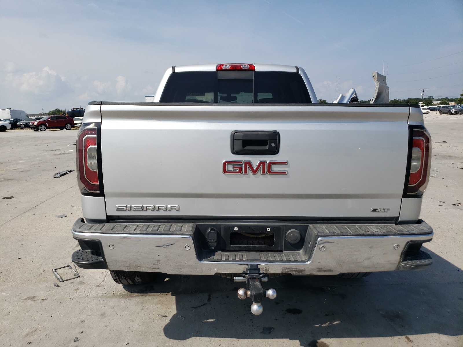 3GTP1NEC1JG645376 2018 GMC Sierra C1500 Slt