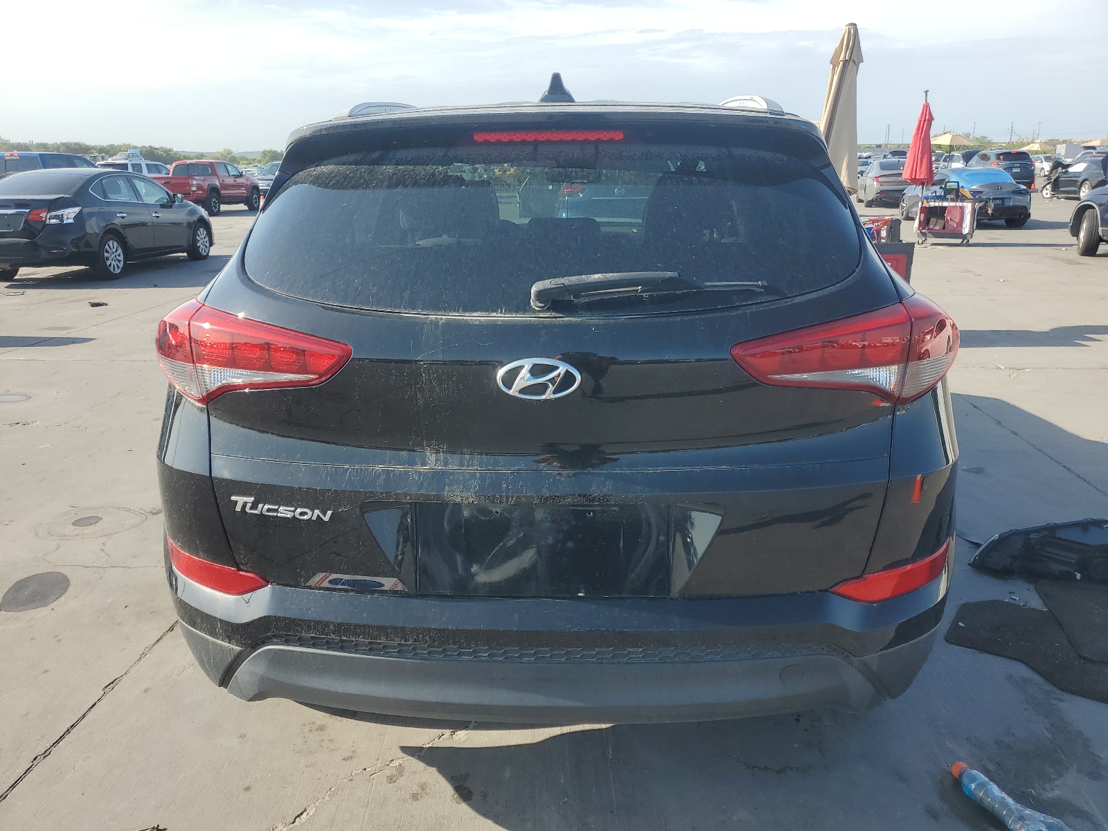 KM8J33A45JU743872 2018 Hyundai Tucson Sel