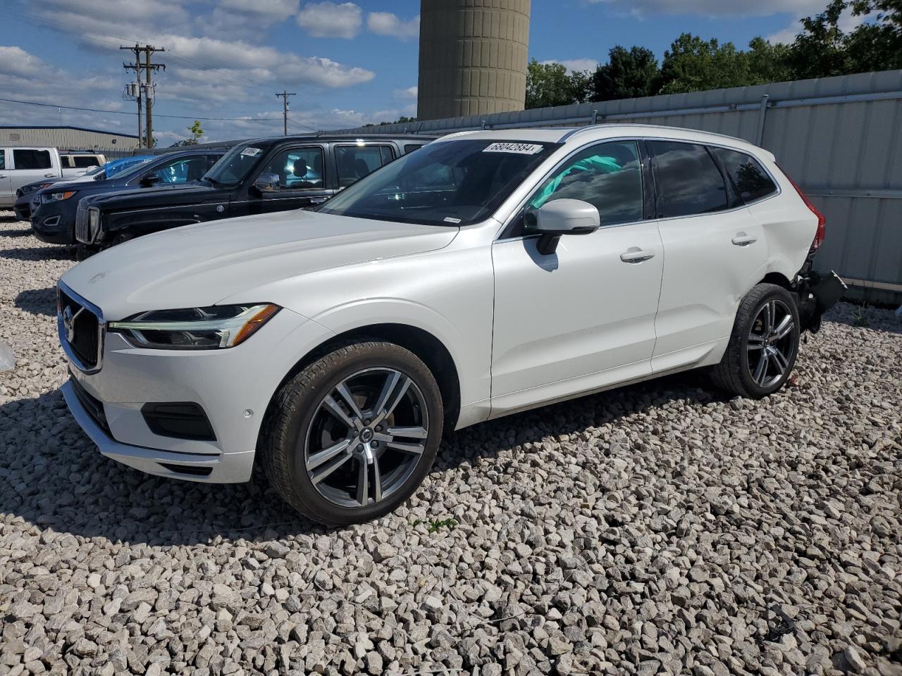 2018 Volvo Xc60 T5 Momentum VIN: YV4102RK9J1062302 Lot: 68042884