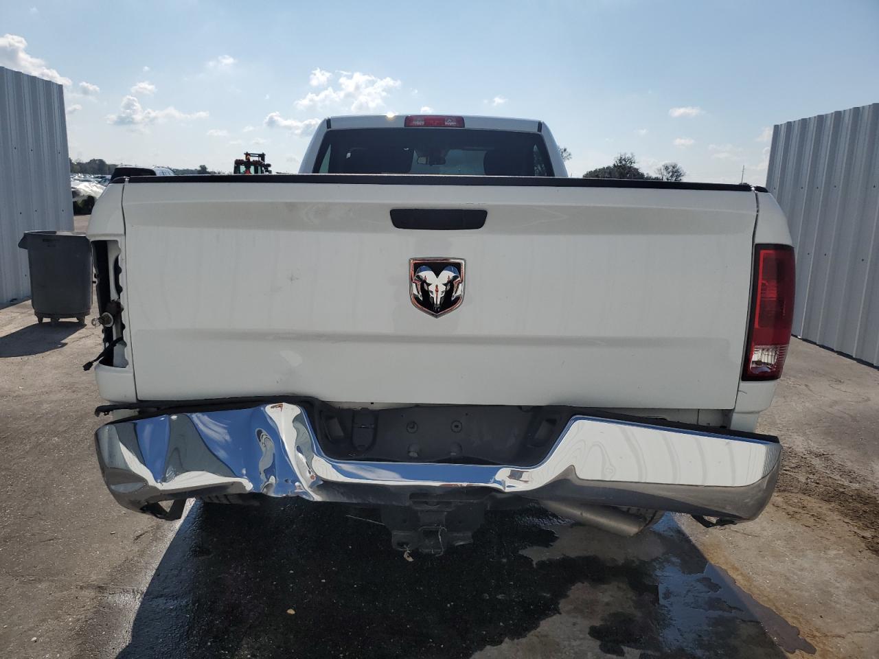 2022 Ram 1500 Classic Tradesman VIN: 3C6JR6DG6NG380637 Lot: 67086164