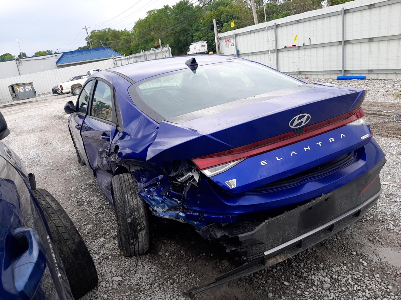 2024 Hyundai Elantra - Image 2