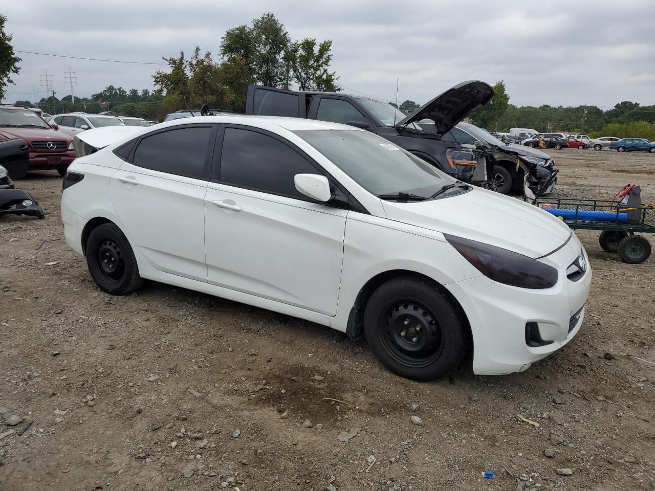 2015 Hyundai Accent Gls VIN: KMHCT4AE1FU900246 Lot: 64512844