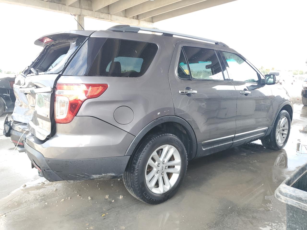 2014 Ford Explorer - Image 3