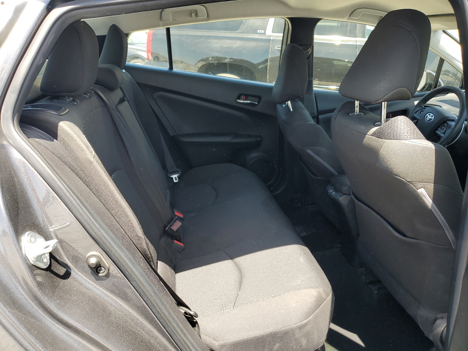 JTDKARFU5K3069966 2019 Toyota Prius