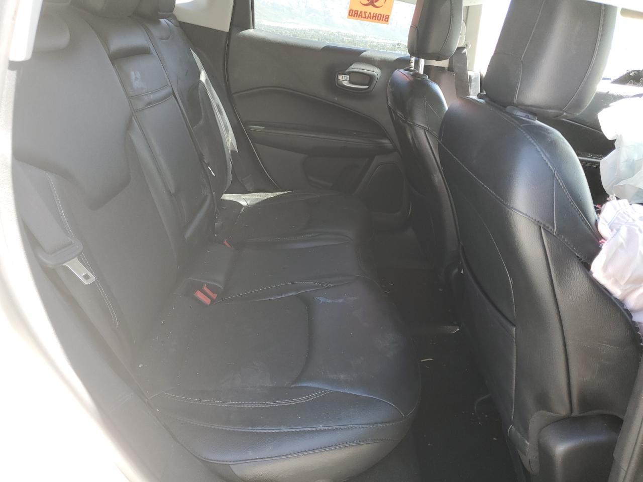 2017 Jeep Compass - Image 10