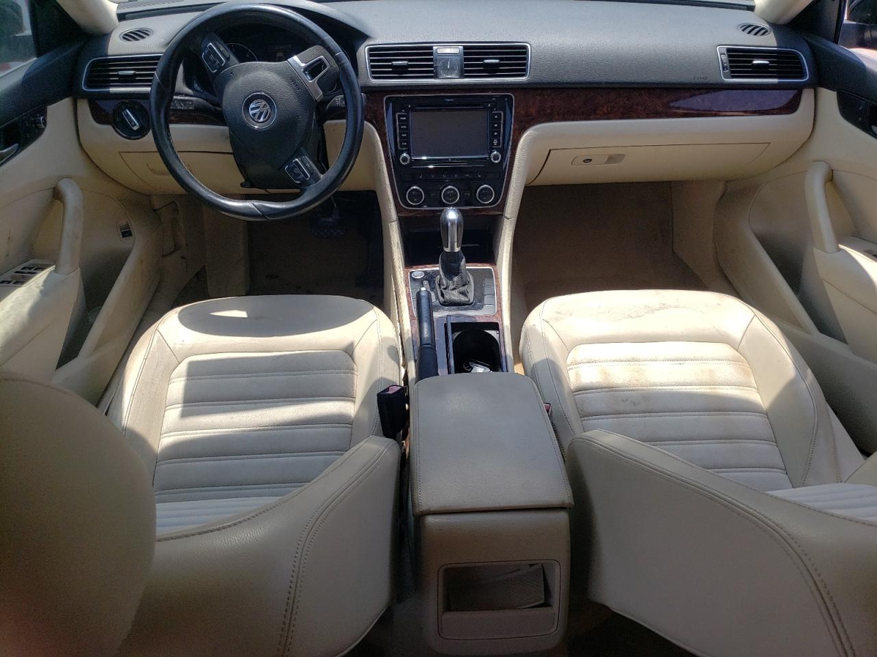 2012 Volkswagen Passat Sel VIN: 1VWCN7A33CC003622 Lot: 66737074