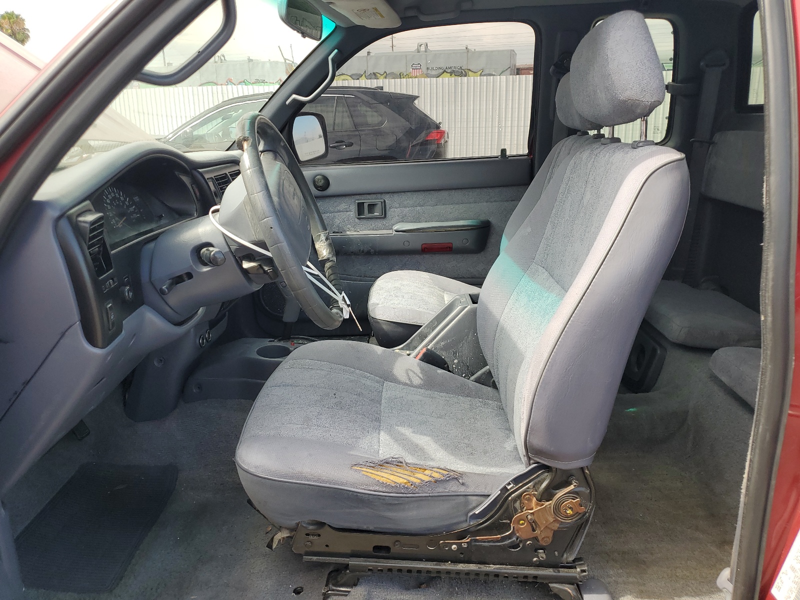 4TASN92N5YZ626282 2000 Toyota Tacoma Xtracab Prerunner