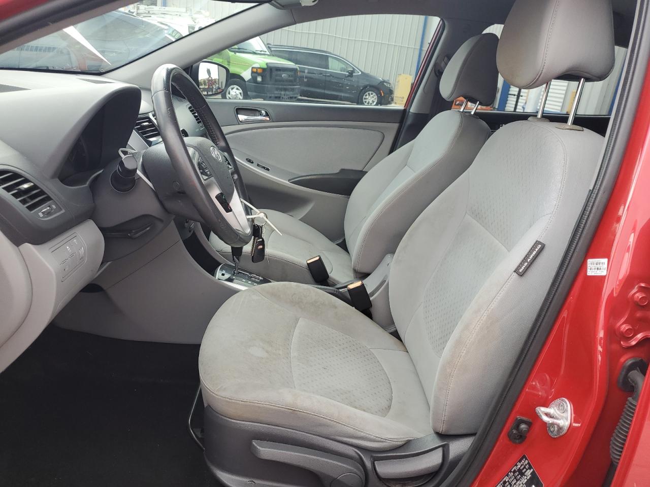 2014 Hyundai Accent - Image 7