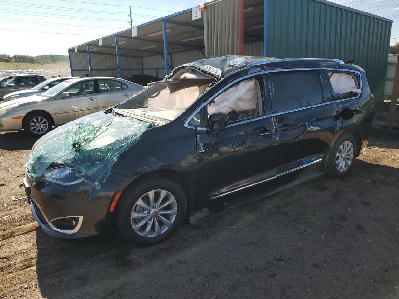 2C4RC1BG6KR613232 2019 CHRYSLER PACIFICA - Image 1