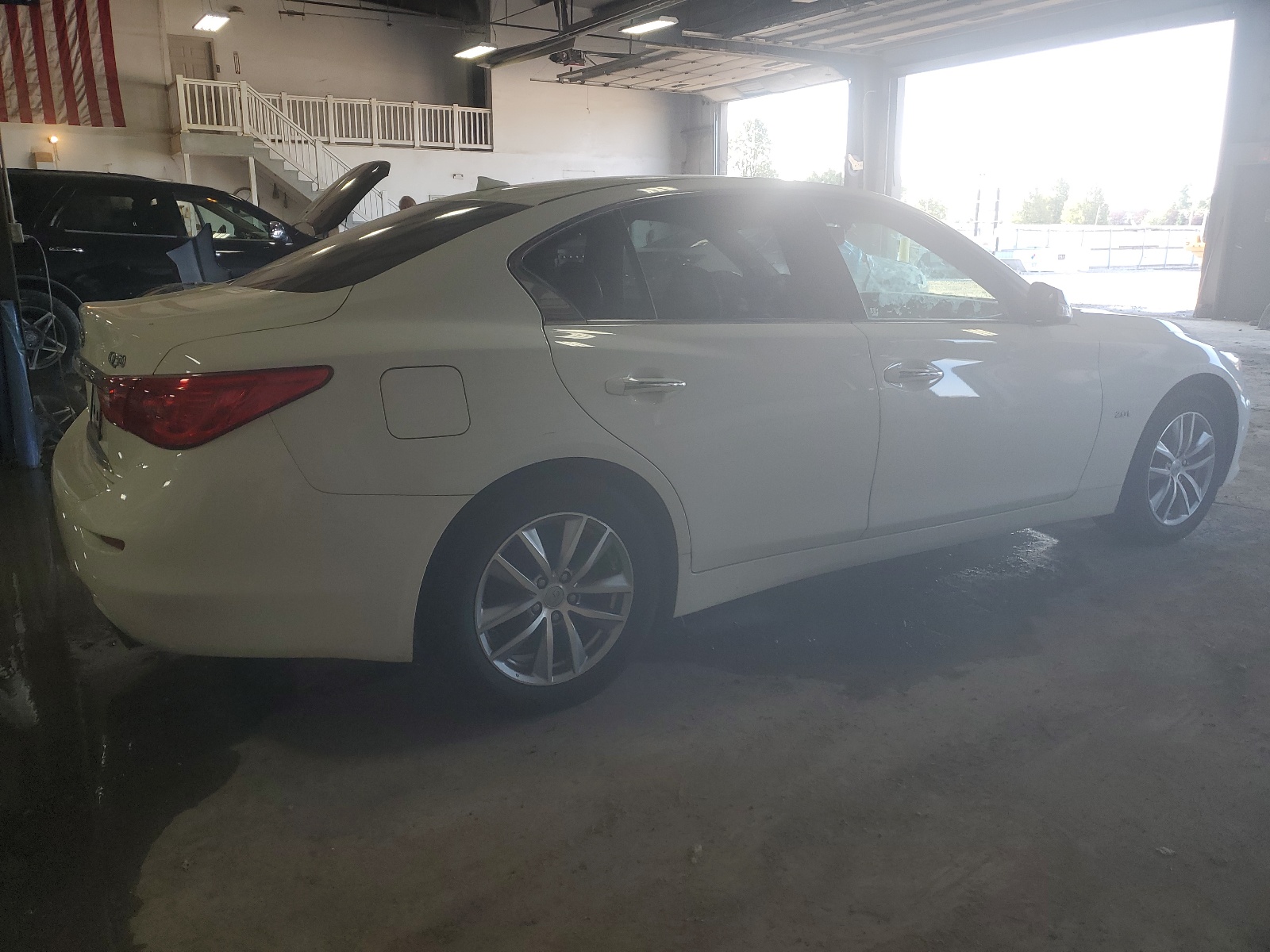 JN1CZ7AR8HM680870 2017 Infiniti Q50