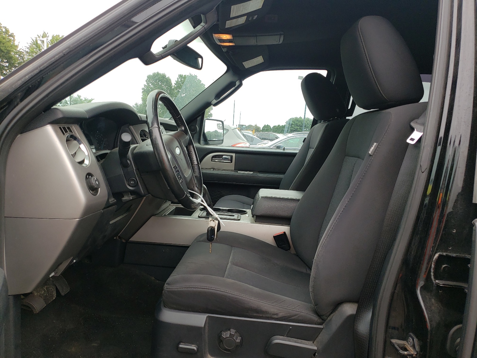 1FMJU1JT6GEF55101 2016 Ford Expedition Xlt