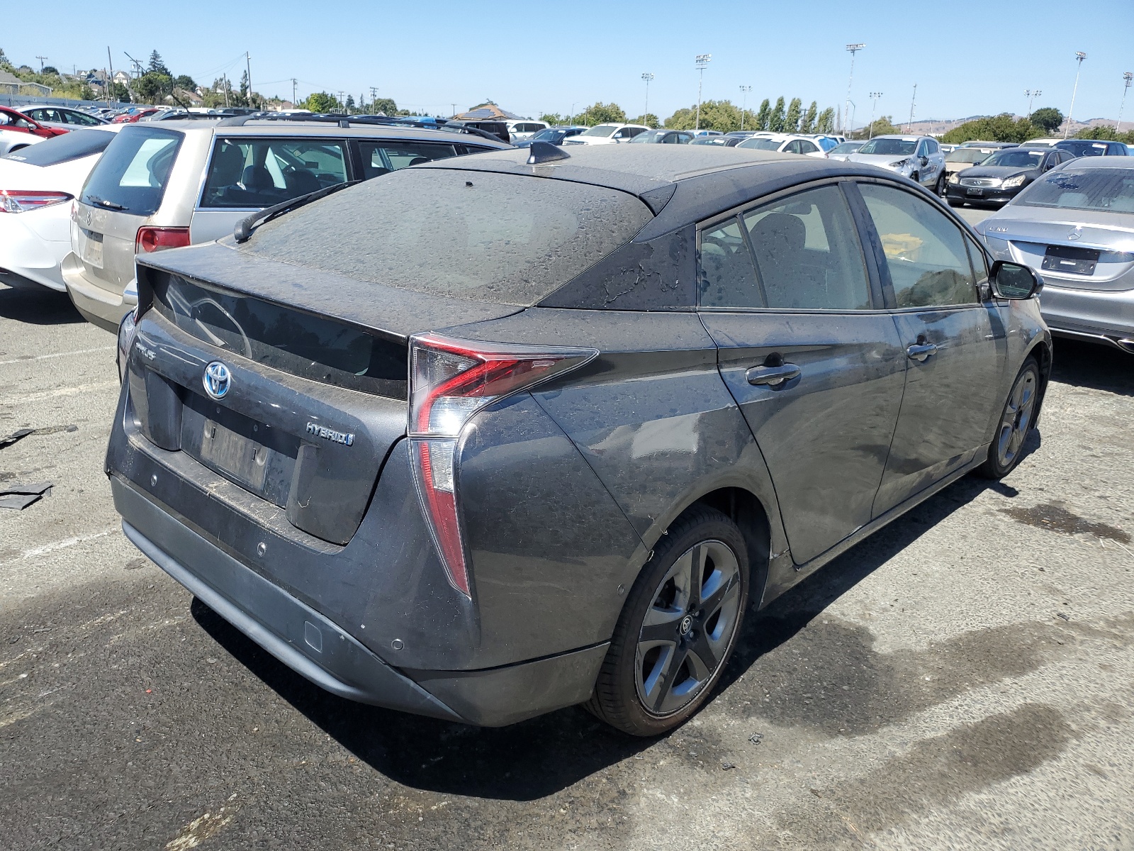 JTDKBRFU3H3049611 2017 Toyota Prius