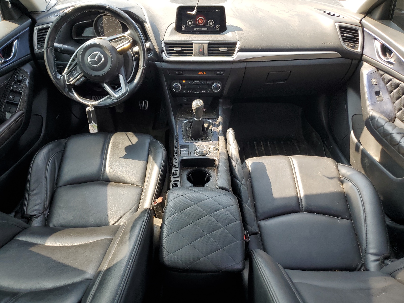 3MZBN1V31JM223498 2018 Mazda 3 Touring