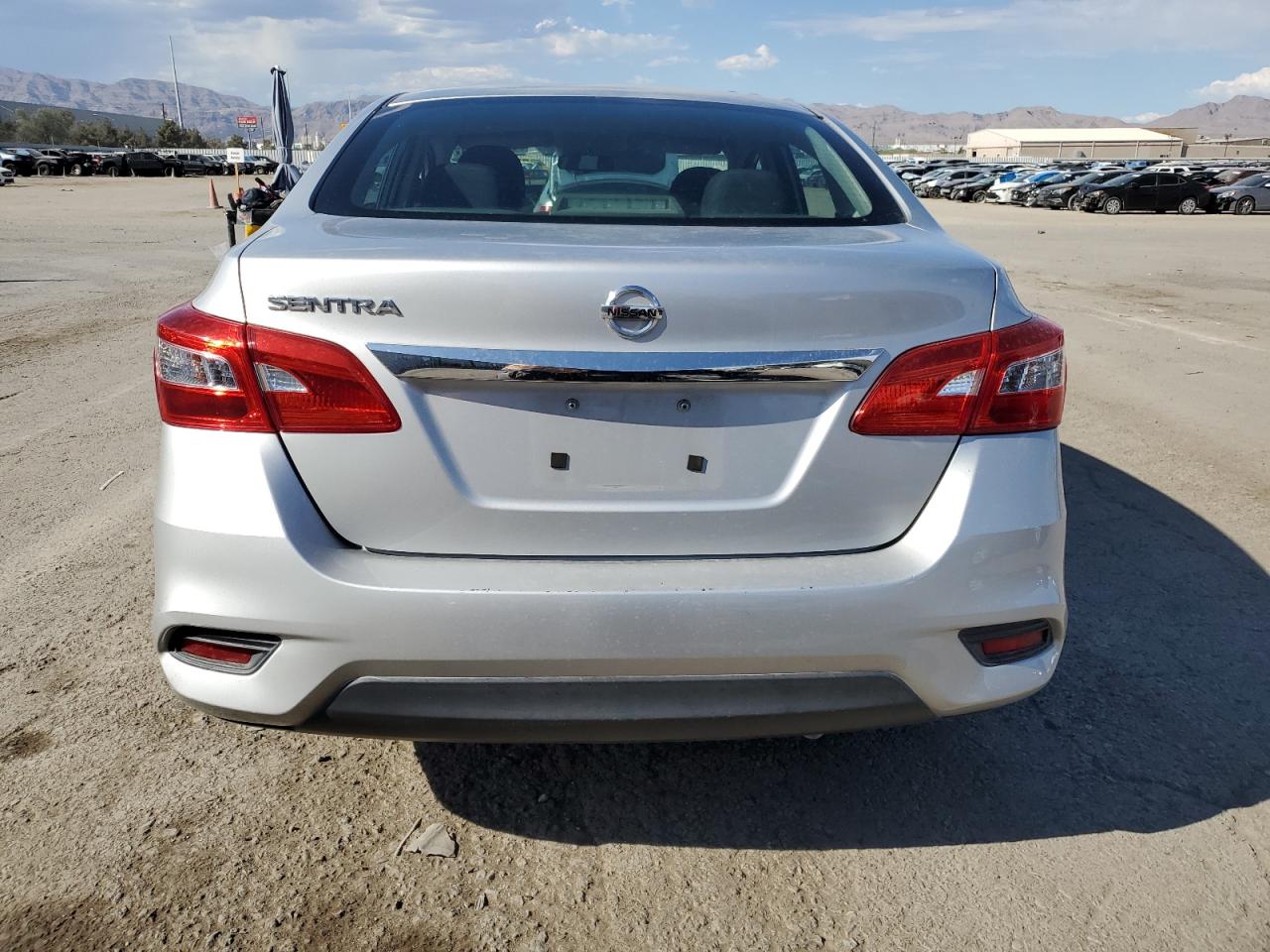 2017 Nissan Sentra S VIN: 3N1AB7AP4HY261171 Lot: 69126184