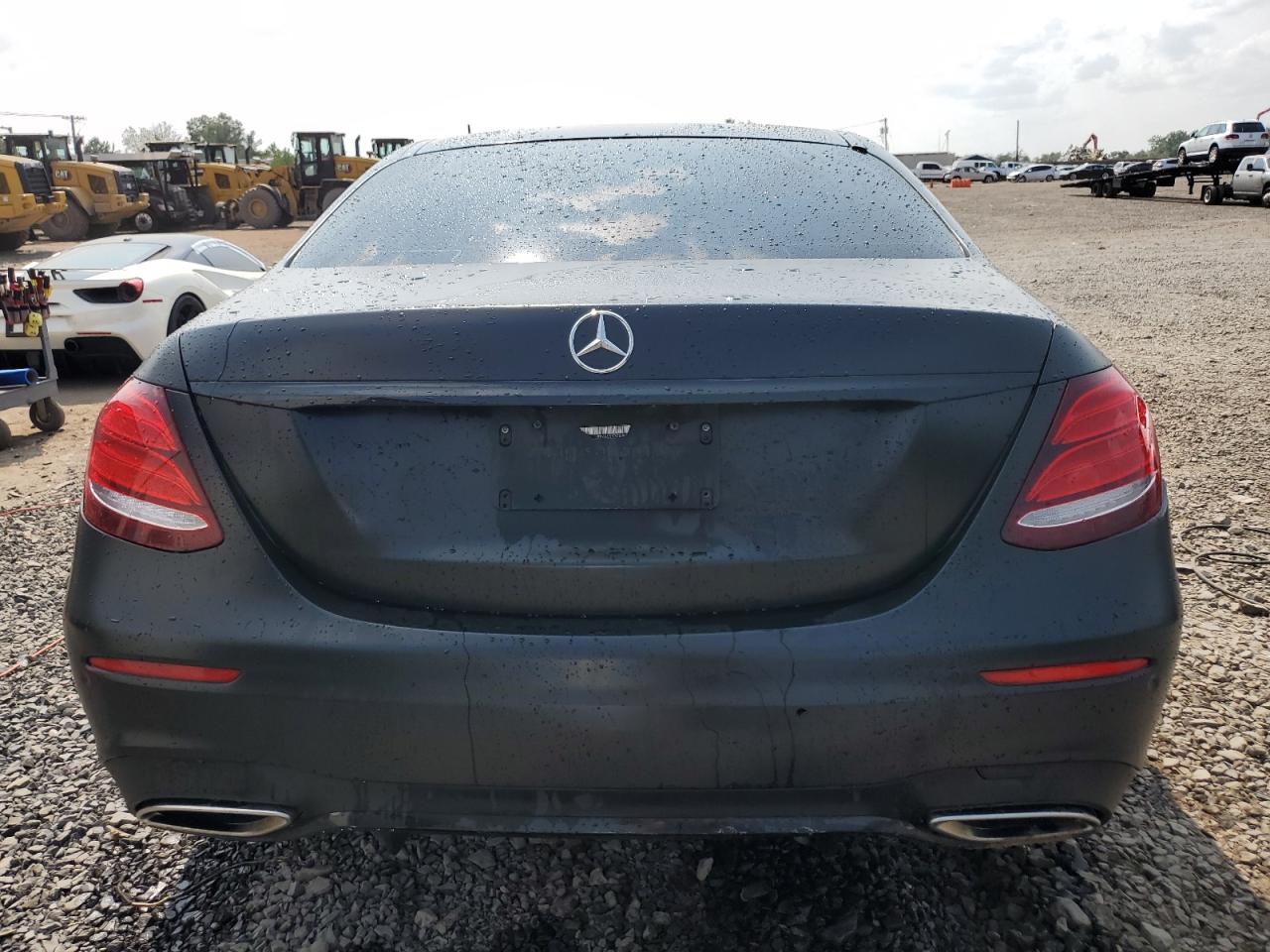 WDDZF4KB2KA552744 2019 Mercedes-Benz E 300 4Matic