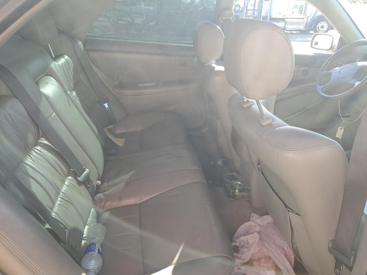 2000 Lexus Es 300 VIN: JT8BF28G2Y5084758 Lot: 66189274