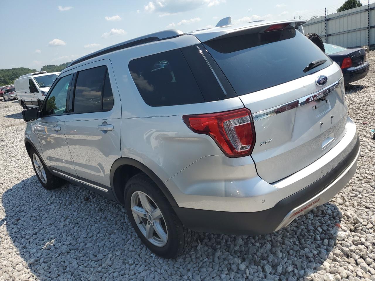 1FM5K8DH5GGB62475 2016 FORD EXPLORER - Image 2