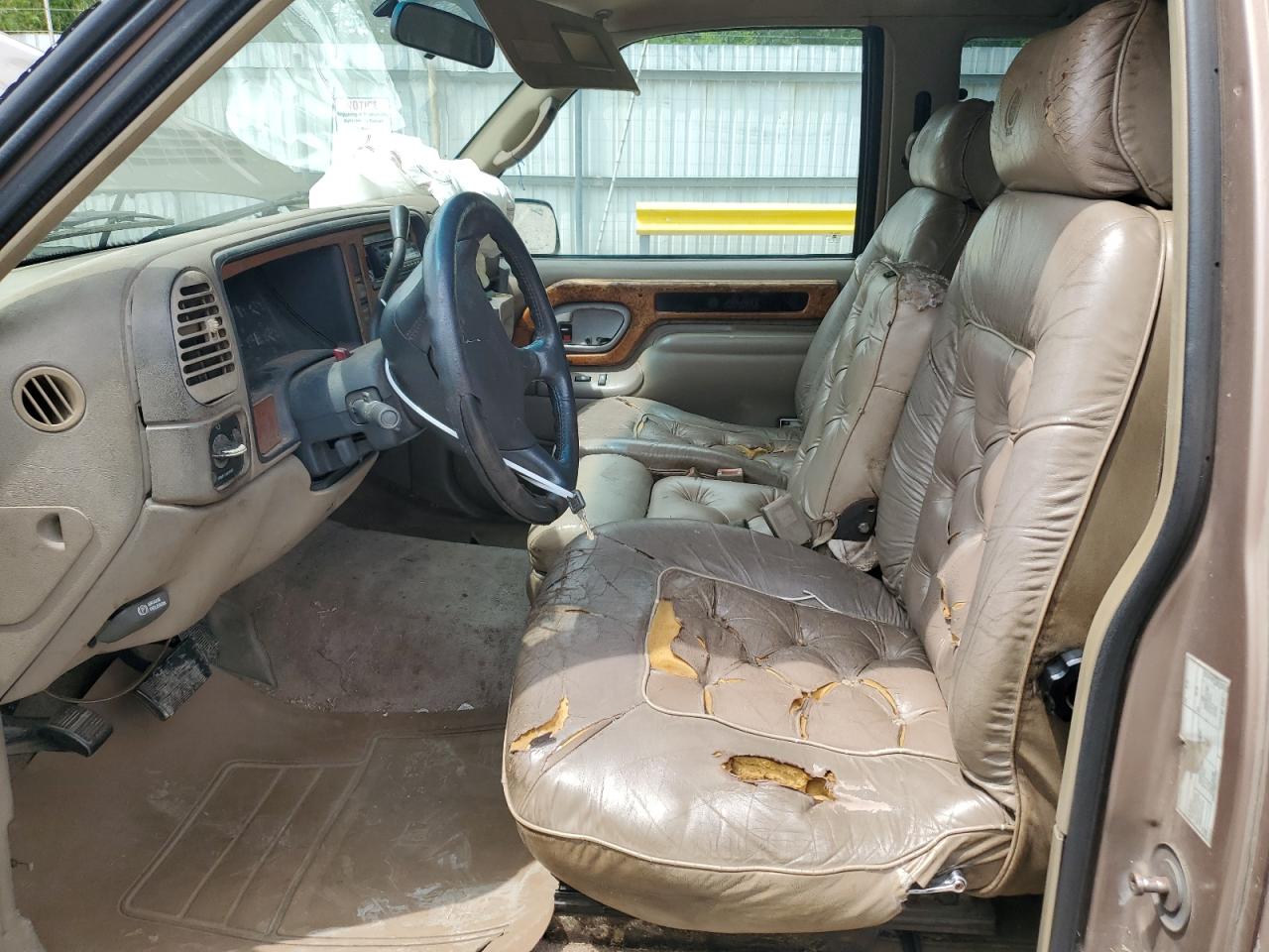 1997 Chevrolet Gmt-400 C1500 VIN: 2GBEC19R0V1127934 Lot: 64665594