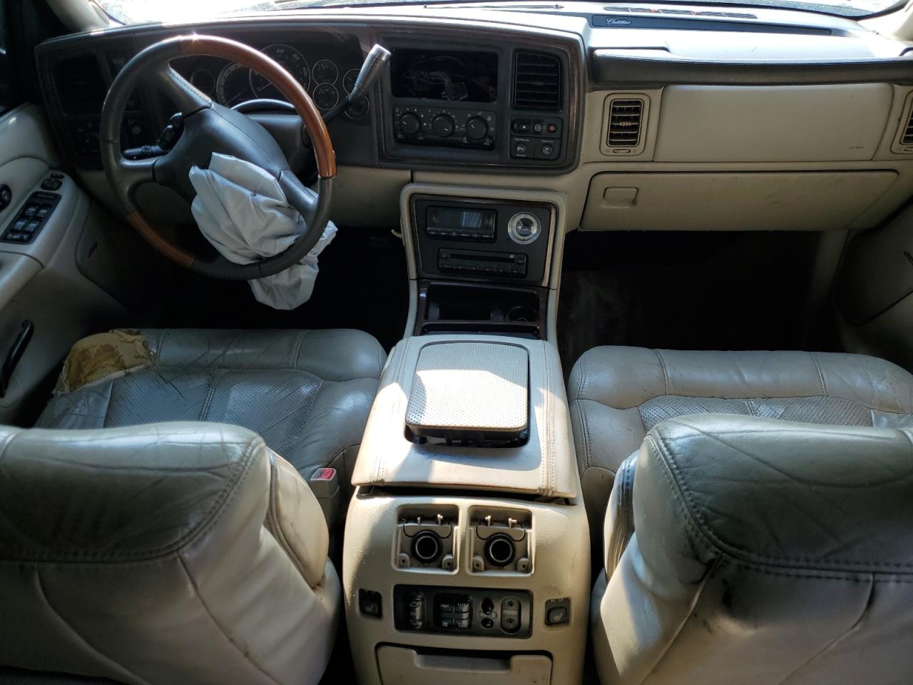 1GYEK63N42R281075 2002 Cadillac Escalade Luxury