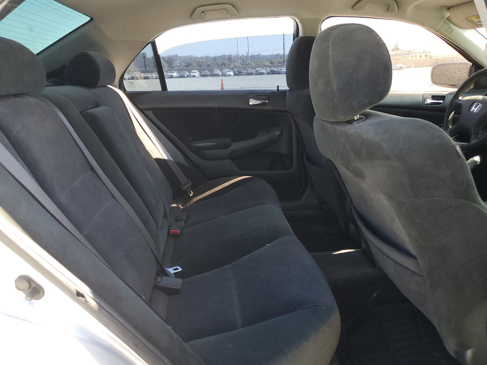 1HGCM56465A092257 2005 Honda Accord Lx