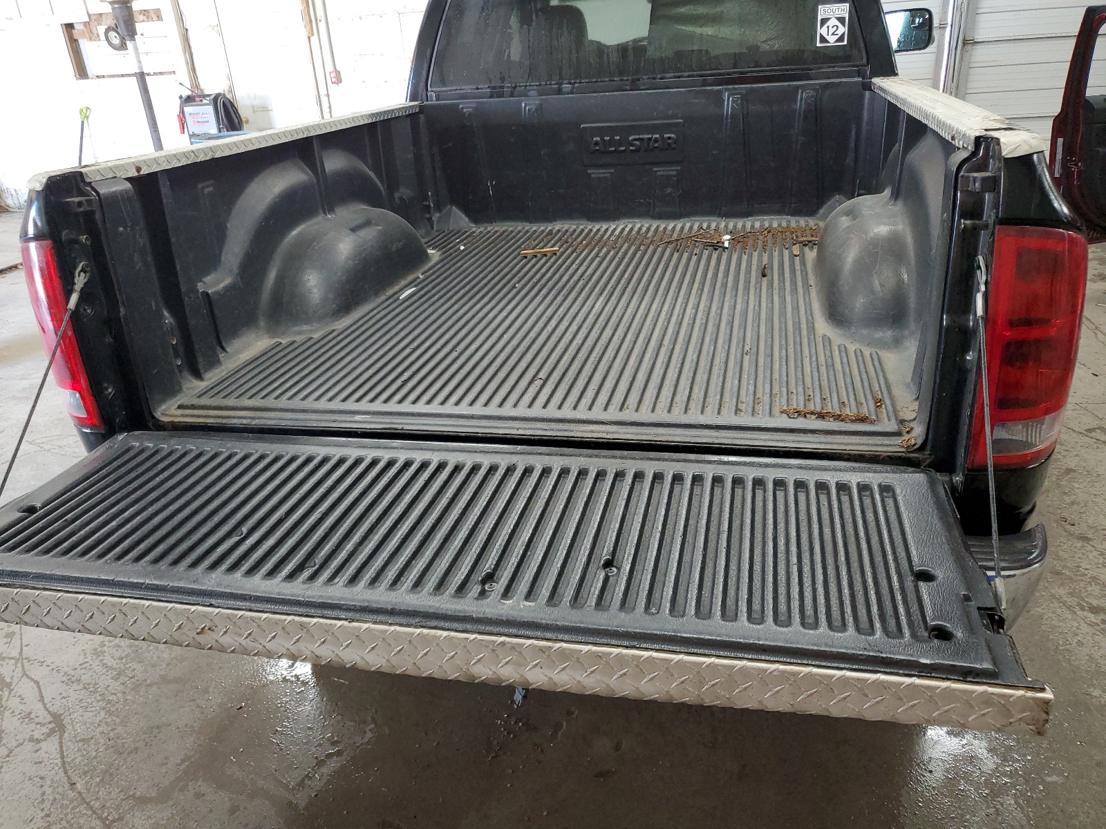 1D7HU18N72J181033 2002 Dodge Ram 1500