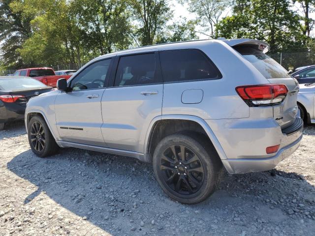  JEEP GRAND CHER 2017 Серебристый