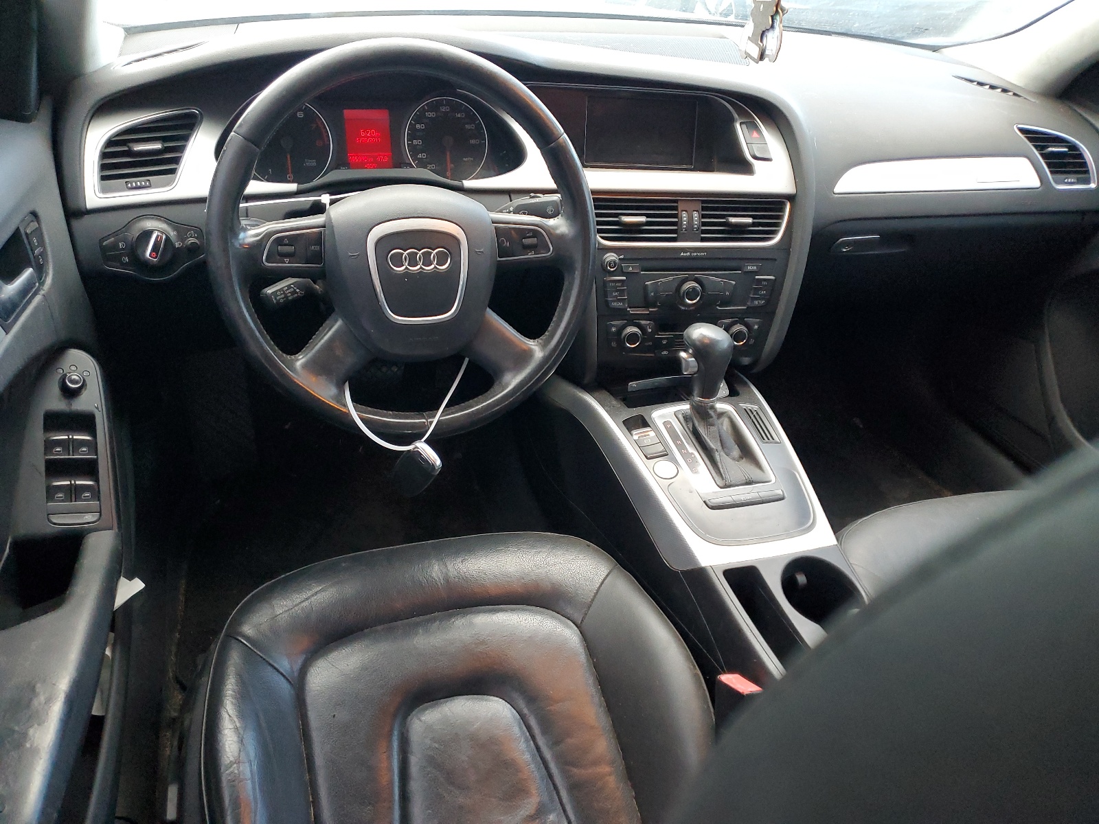 2012 Audi A4 Premium Plus vin: WAUFFAFL1CN013554