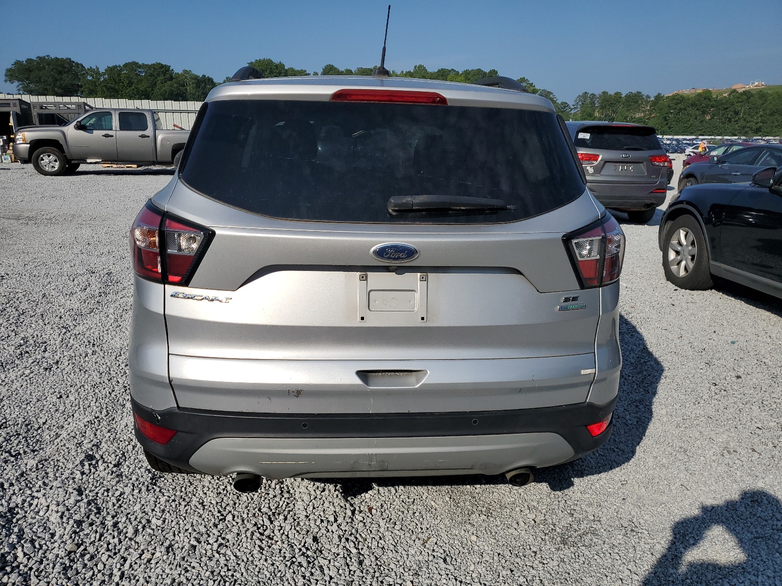 1FMCU0GD2JUC12611 2018 Ford Escape Se