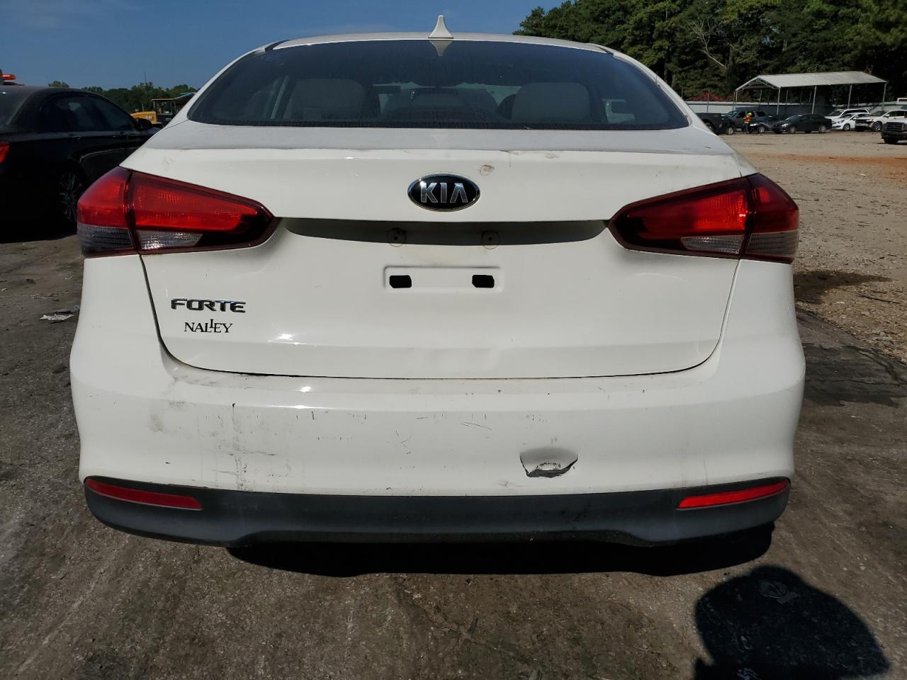2018 Kia Forte Lx VIN: 3KPFK4A76JE234384 Lot: 69835904