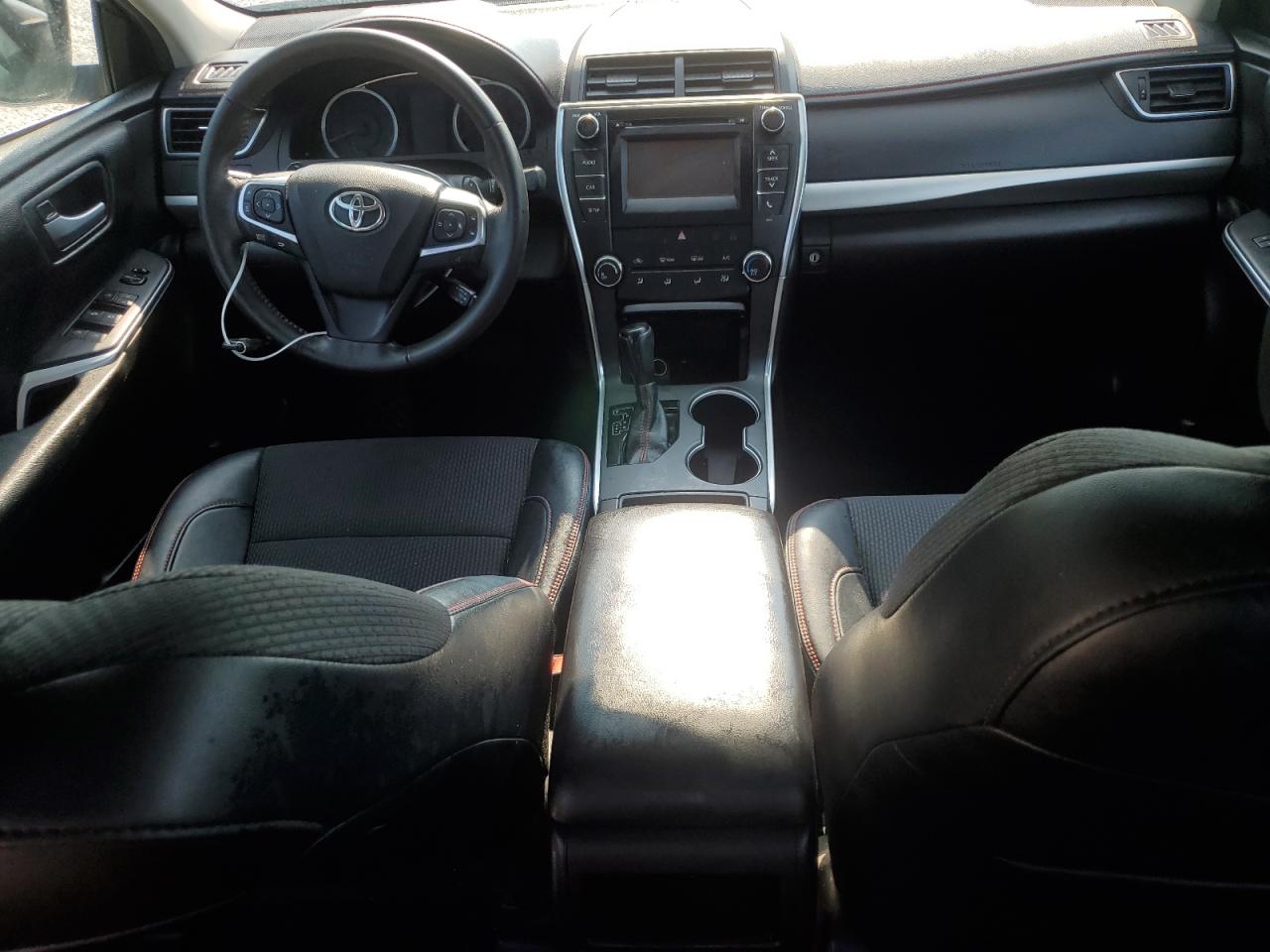 2017 Toyota Camry - Image 8