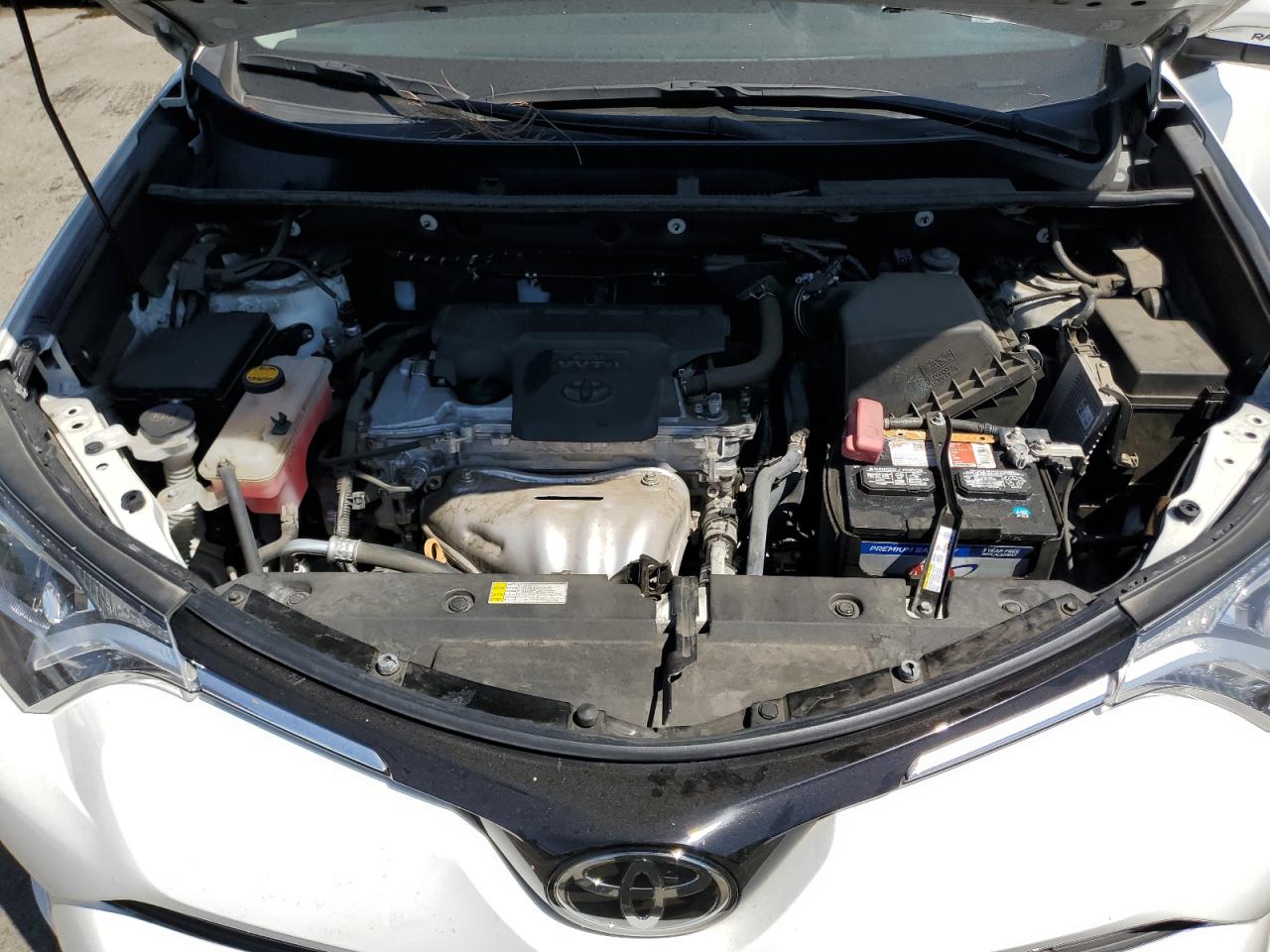 2T3WFREV6HW397531 2017 Toyota Rav4 Xle