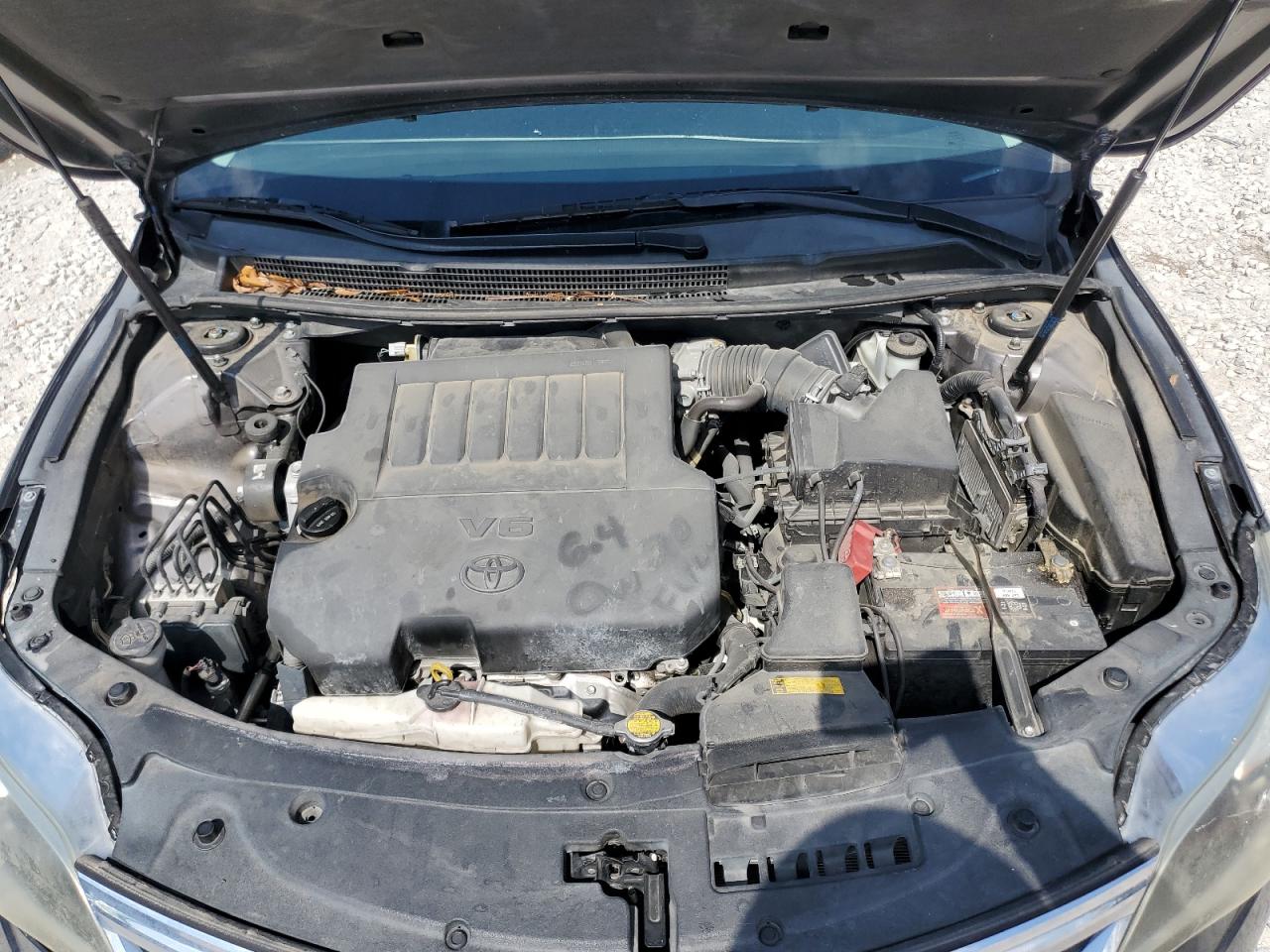 2014 Toyota Avalon - Image 11