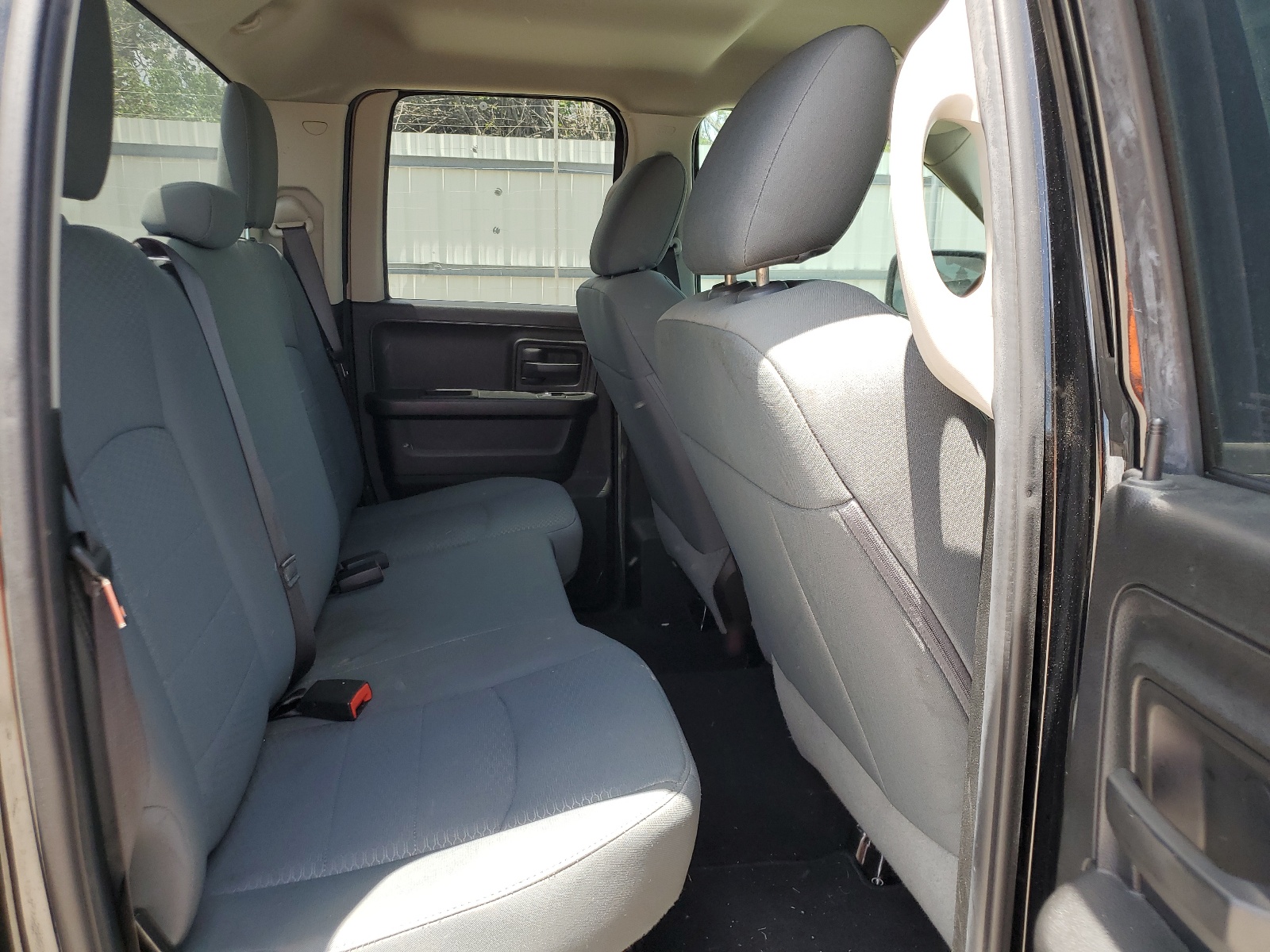 1C6RR6FG9KS704930 2019 Ram 1500 Classic Tradesman