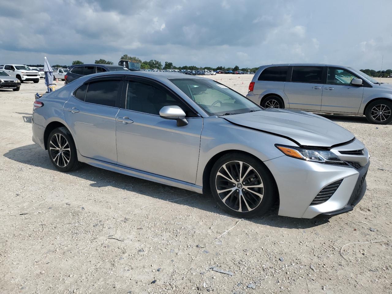 2020 Toyota Camry Se VIN: 4T1G11AK3LU900613 Lot: 66502424