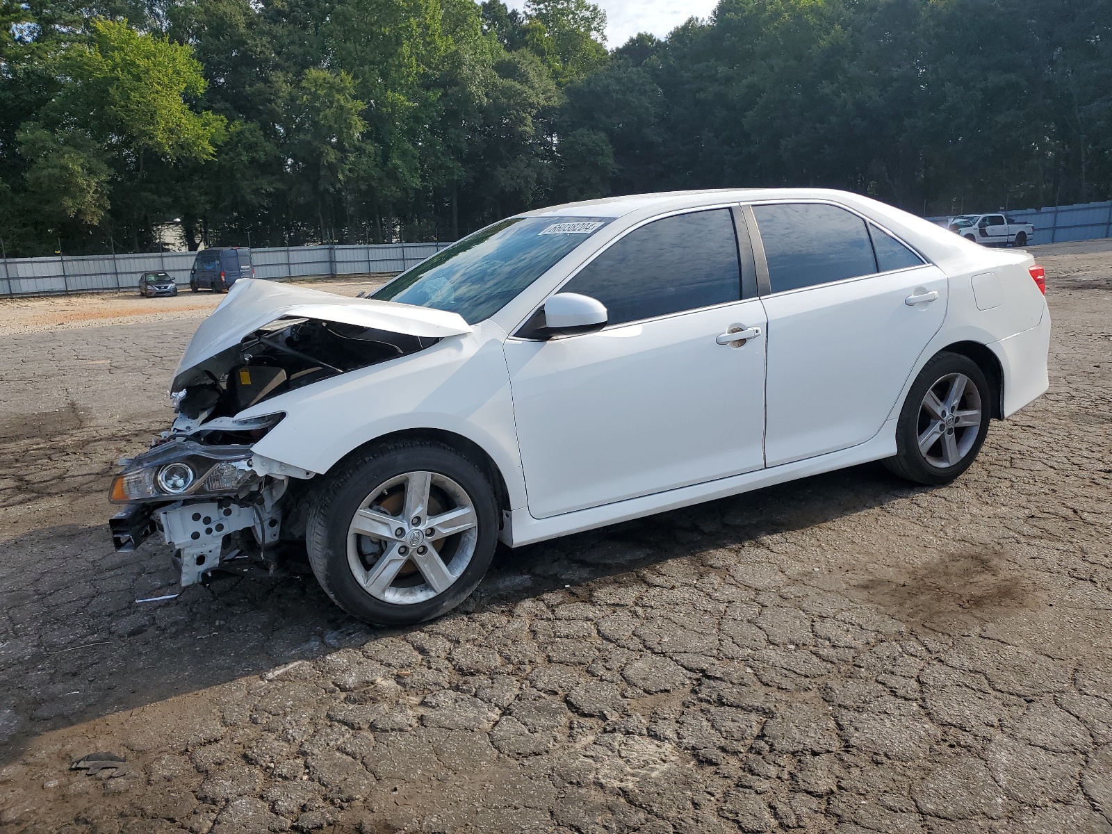 2014 Toyota Camry L vin: 4T1BF1FK8EU322855