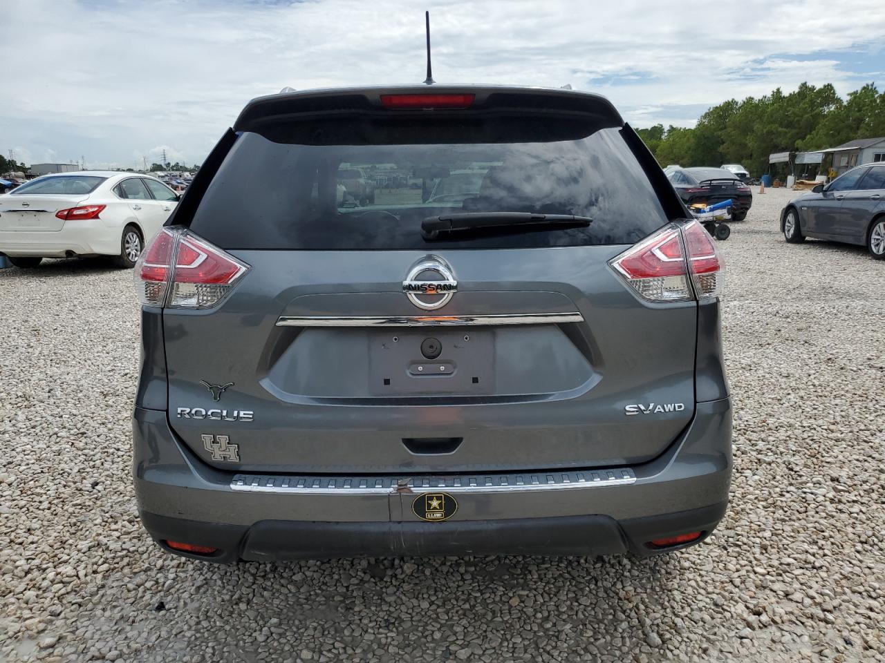 2015 Nissan Rogue S VIN: 5N1AT2MV2FC770510 Lot: 69457004