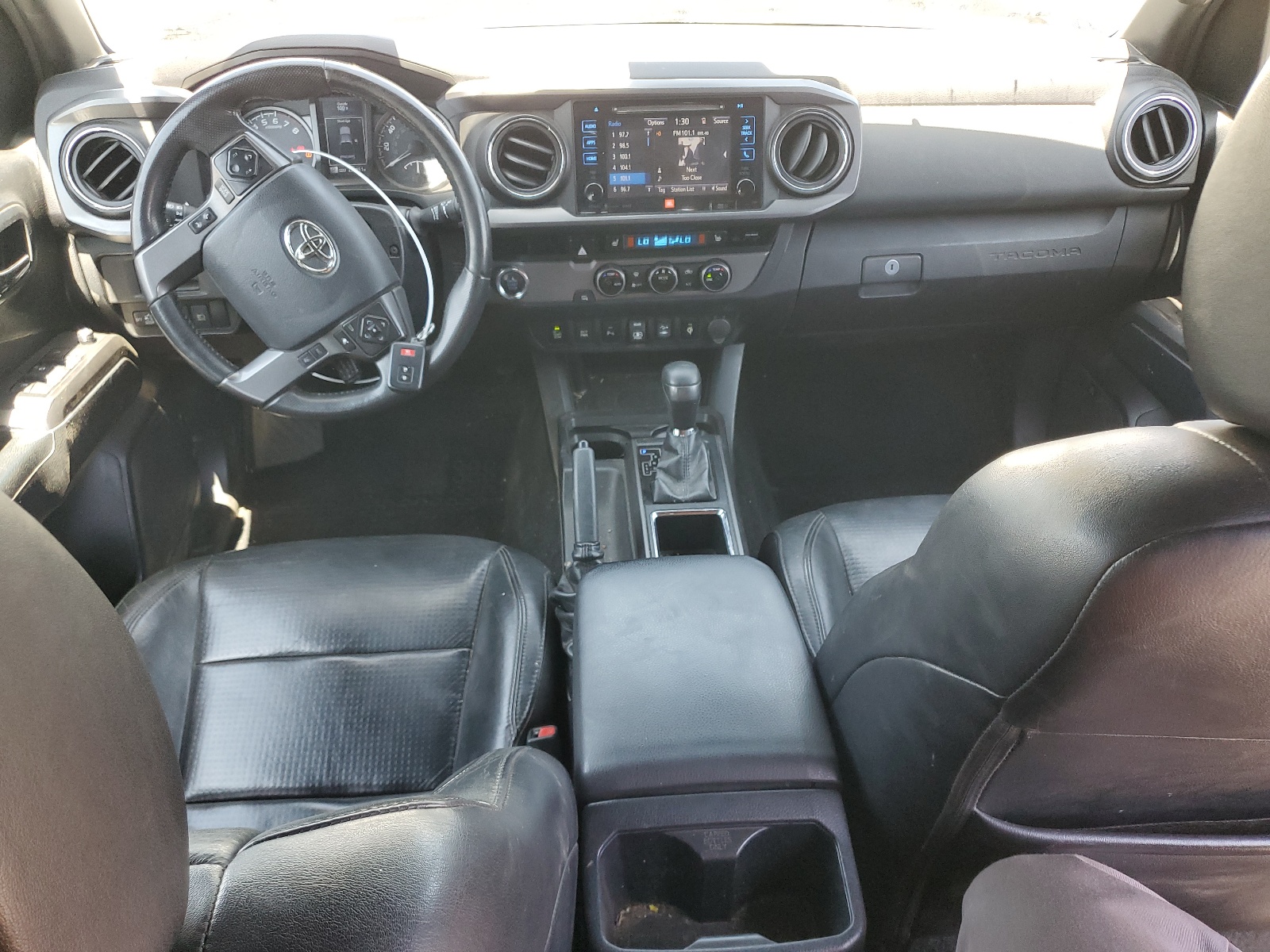 5TFBZ5DNXJX004227 2018 Toyota Tacoma Double Cab