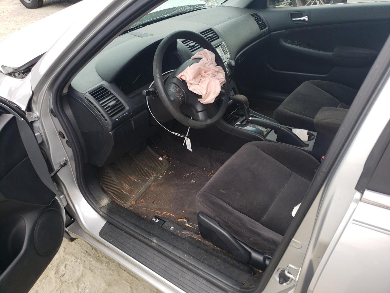 2007 Honda Accord - Image 7