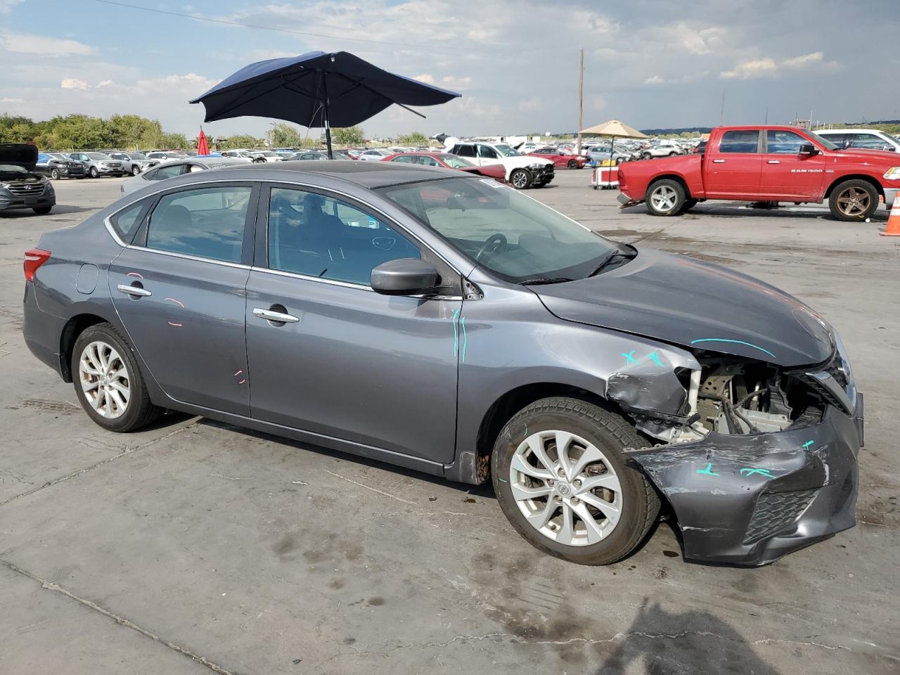 VIN 3N1AB7AP4JL621817 2018 NISSAN SENTRA no.4