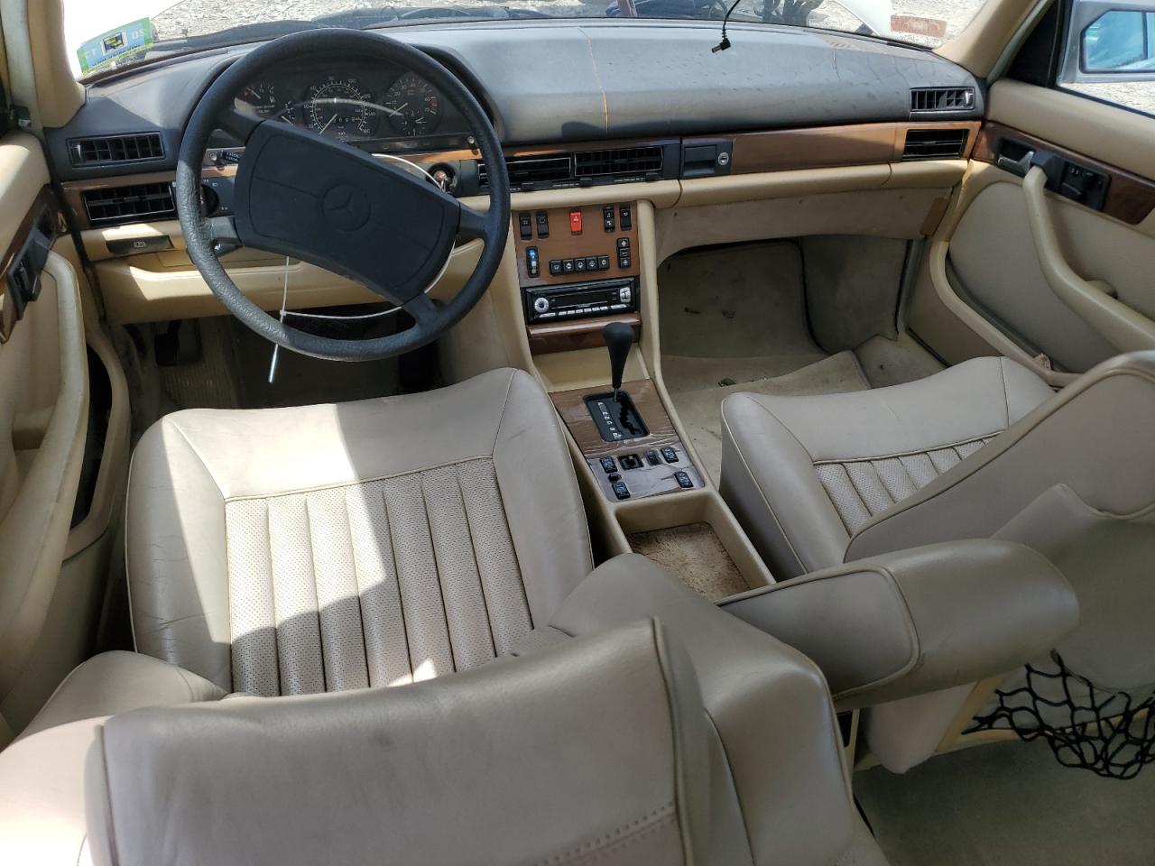 WDBCA35D8JA419795 1988 Mercedes-Benz 420 Sel